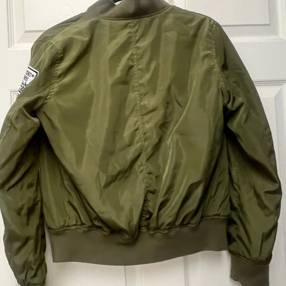 One-Love Bomber Jacket - Picture 3 of 9